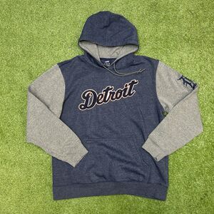 Detroit Baseball Script Raise Print Hoodie Tigers MLB Size Large